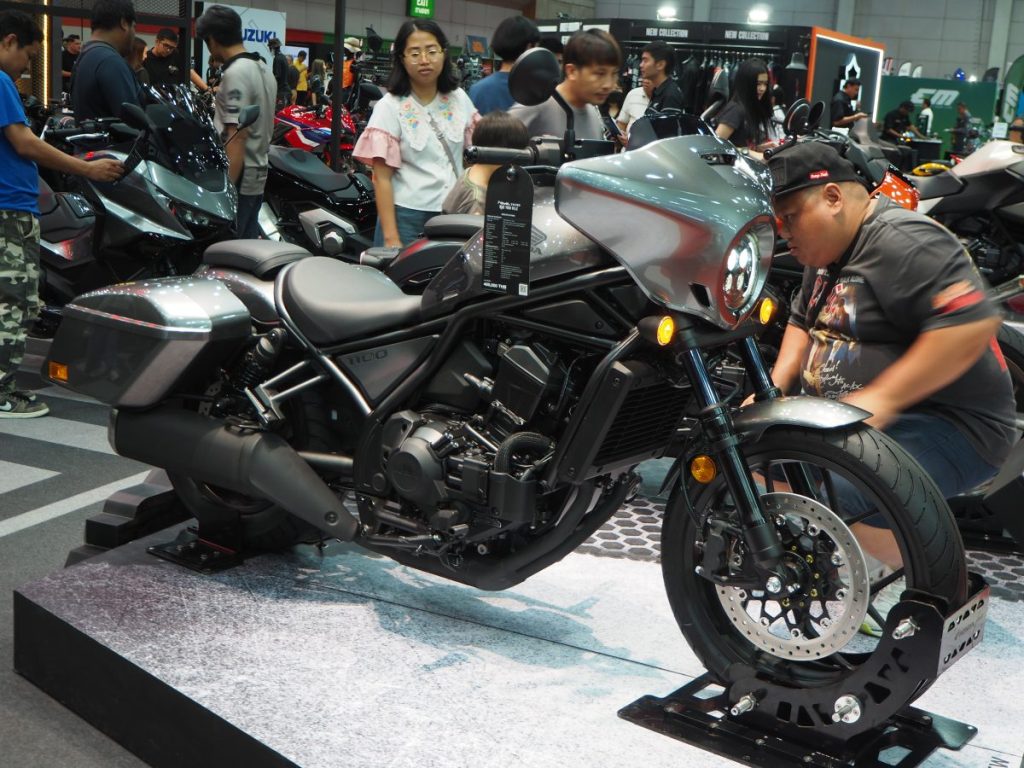 Rebel1100 DCT